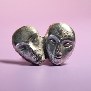 Two-mask Two-face ring